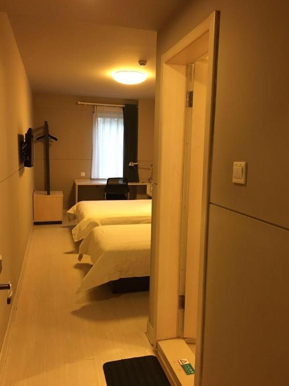Jinjiang Inn Shanghai Expo Park Pusan Rd Екстер'єр фото