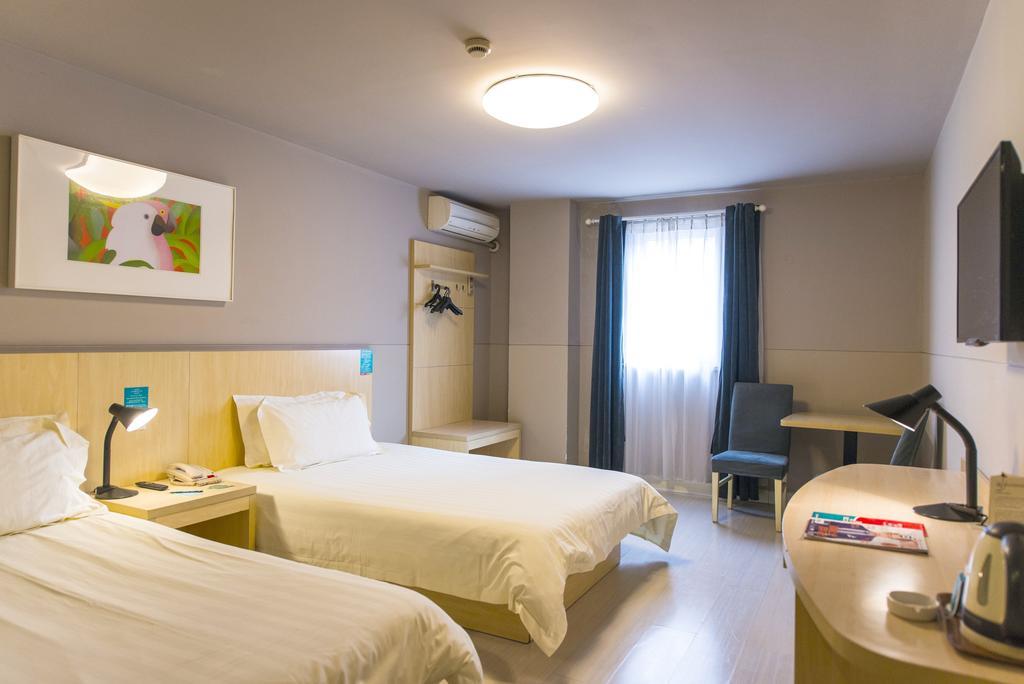 Jinjiang Inn Shanghai Expo Park Pusan Rd Екстер'єр фото